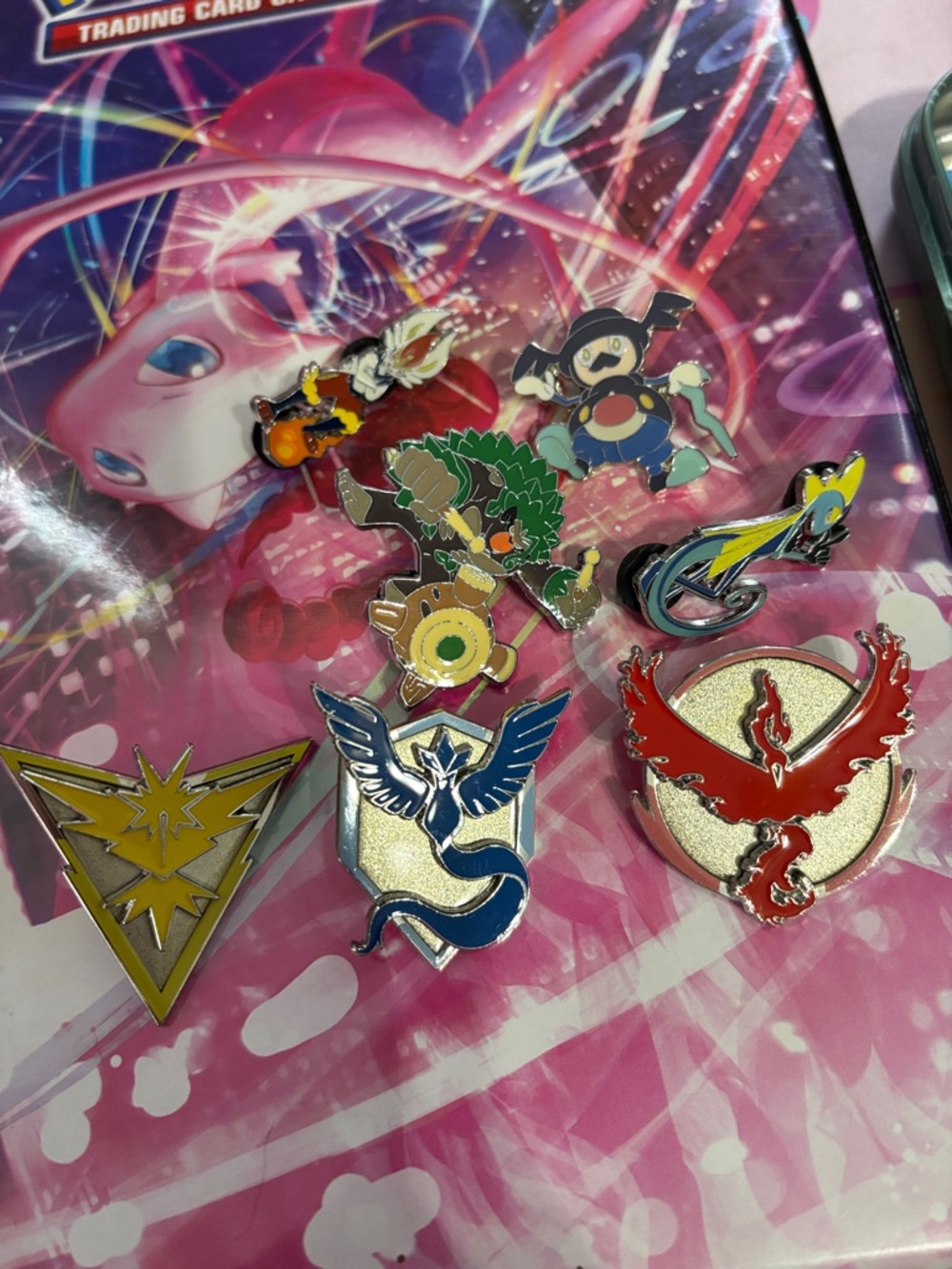 7 pokemon pins
